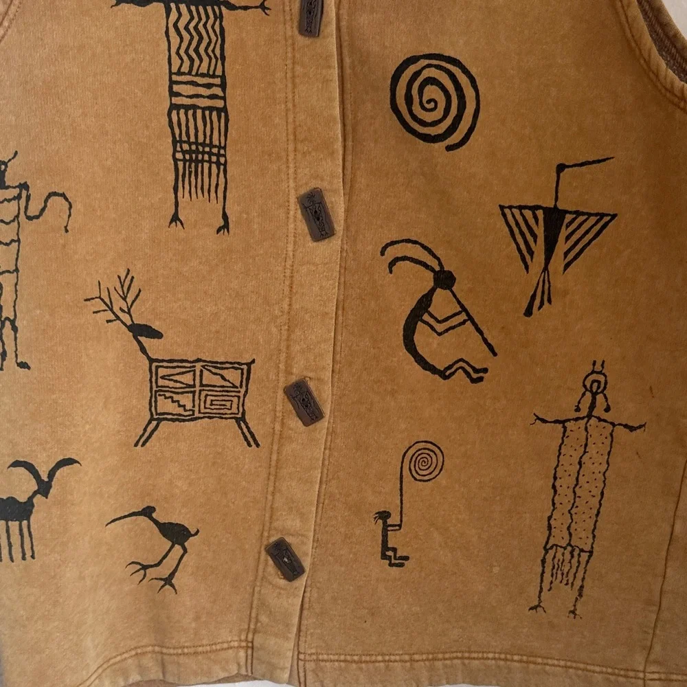 Bfofo vintage unique Tan Vest with Black Tribal Print - Picture 5 of 9